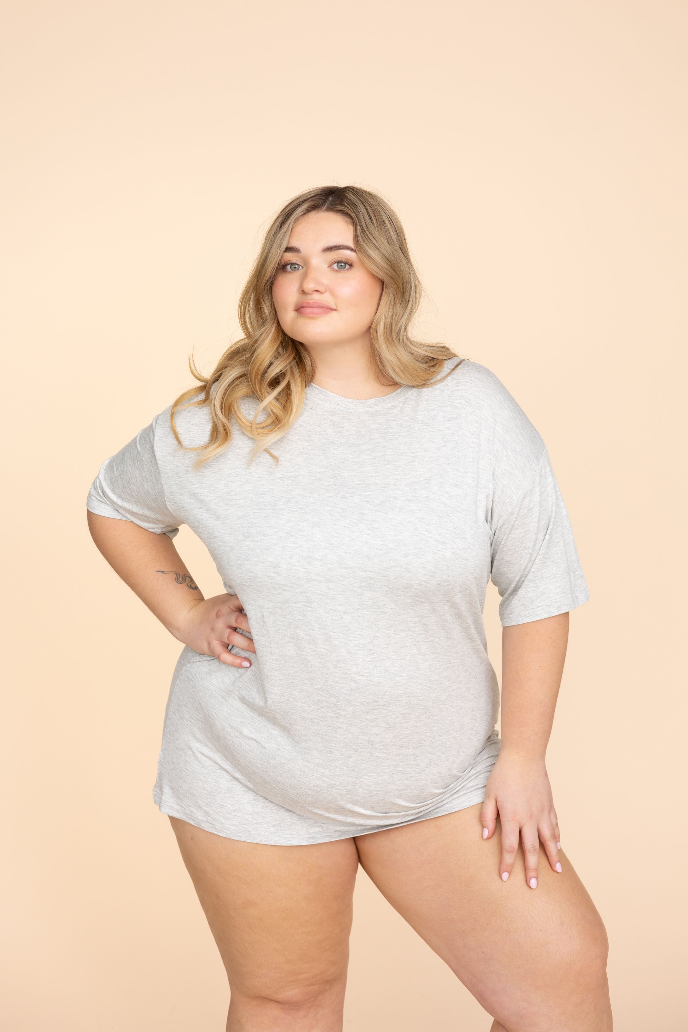 Unisex Long Tee "GRAY"
