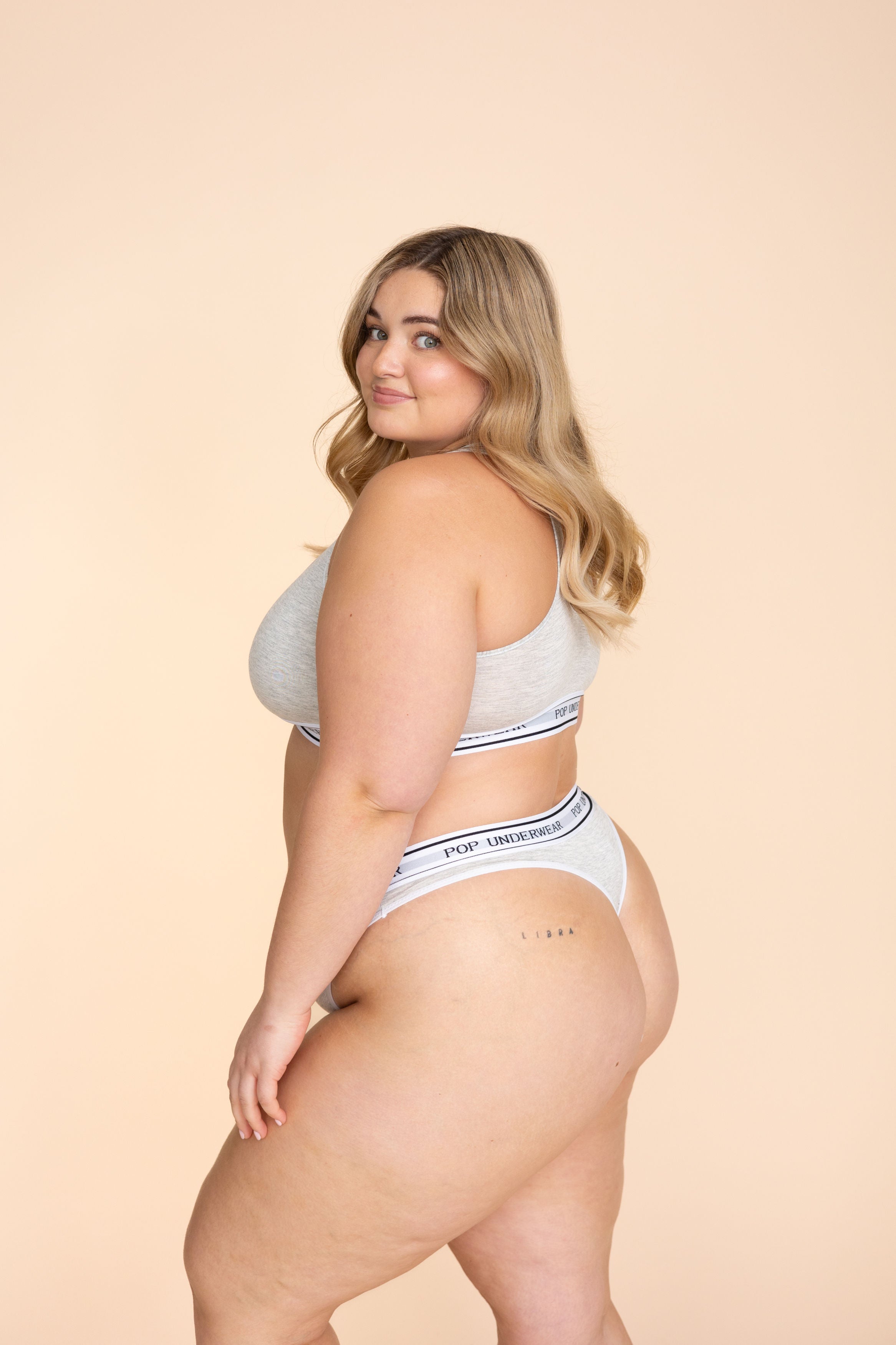 String "GRAY"