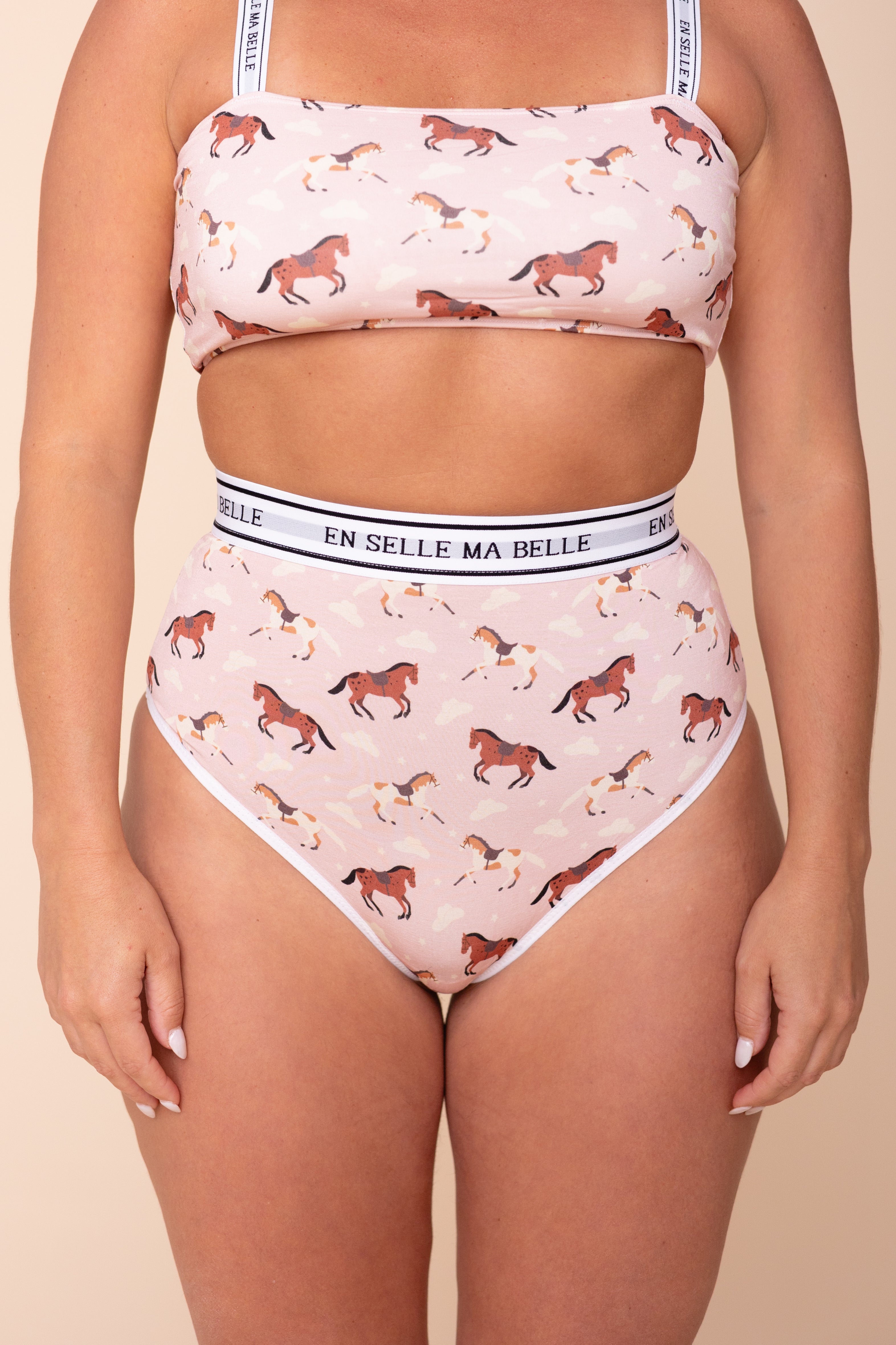 High-Waisted Tanga "EN SELLE MA BELLE"