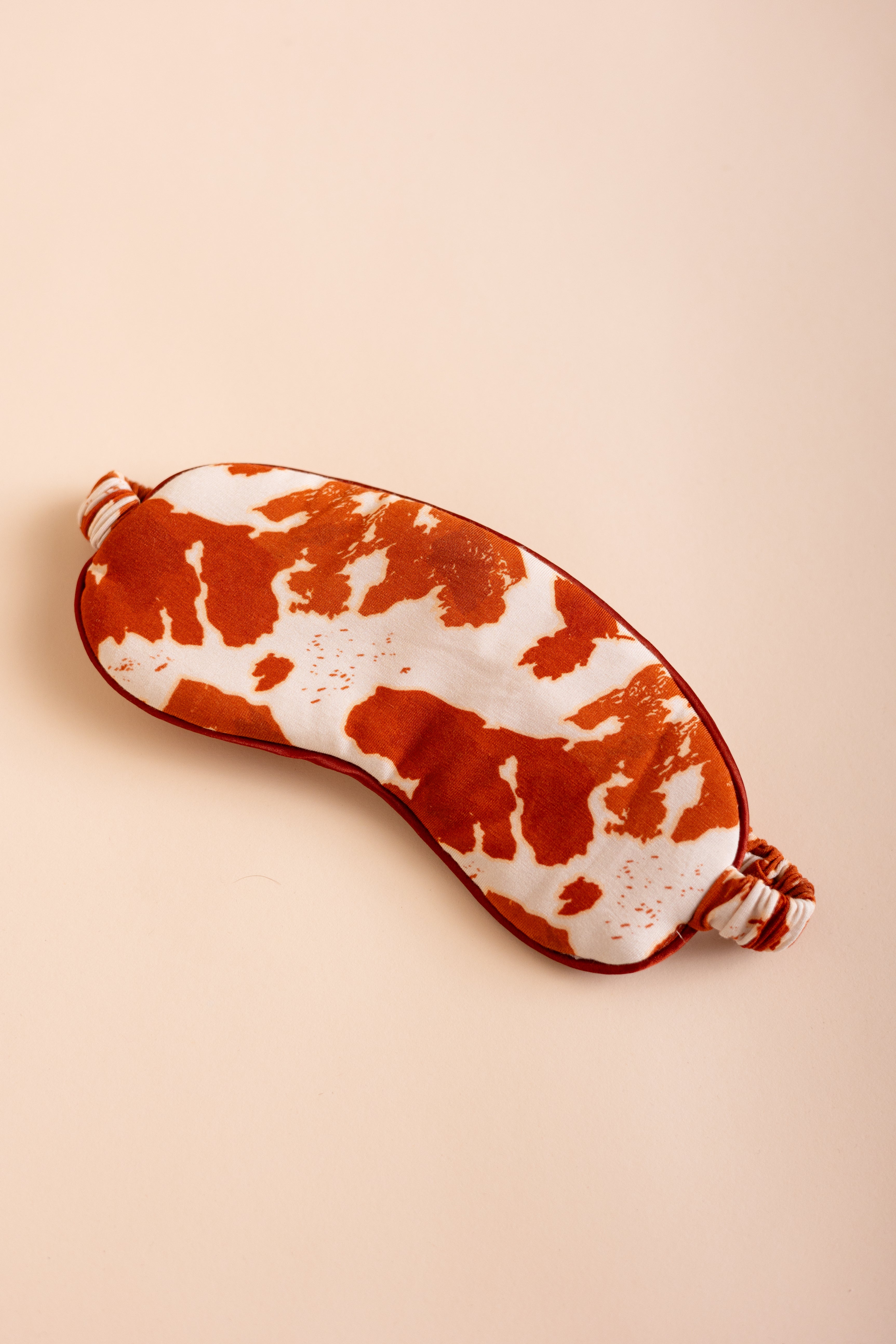Sleep Mask "VACHE-MENT HOT"