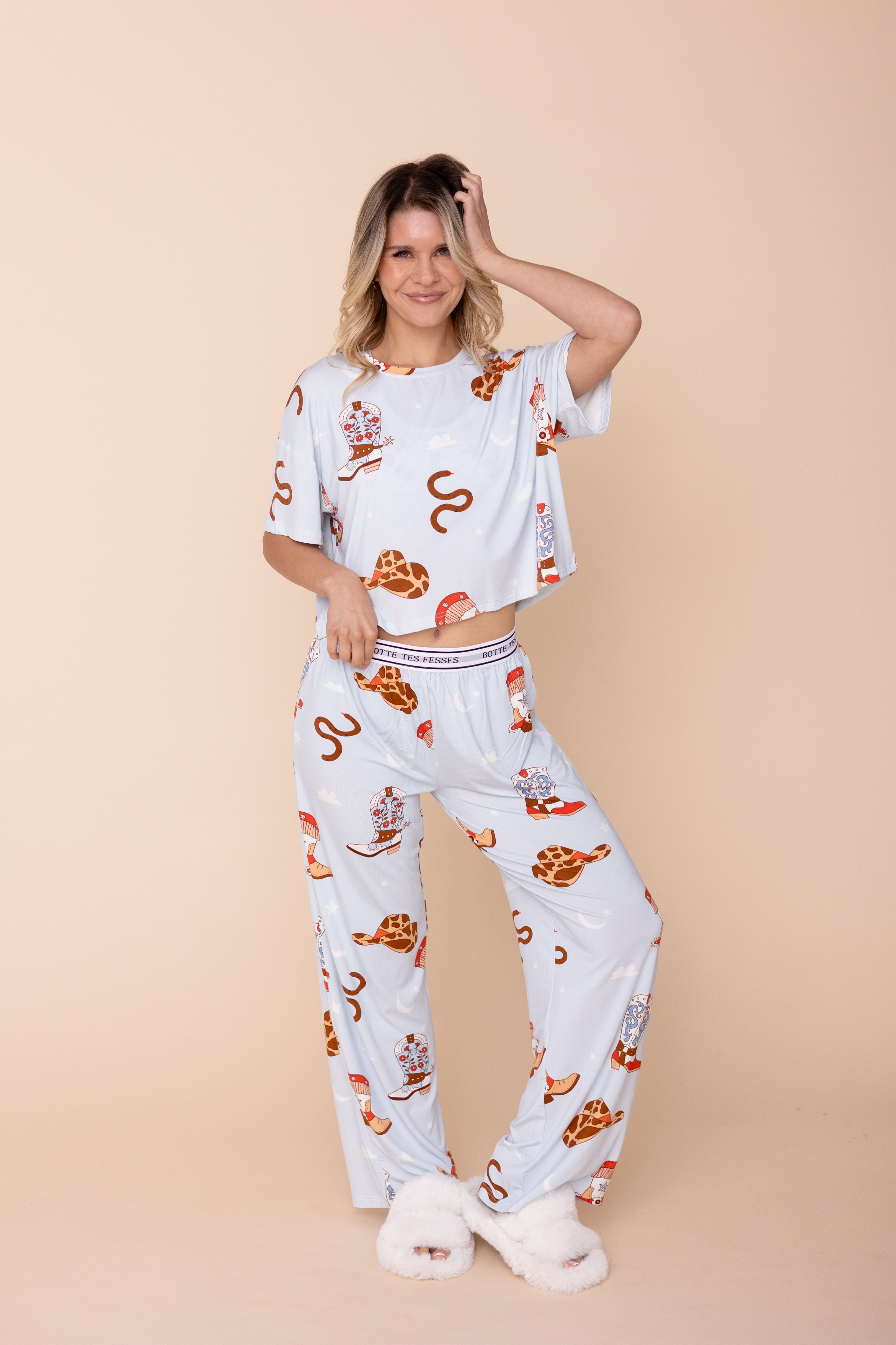 Pajama Shirt "BOTTE TES FESSES"