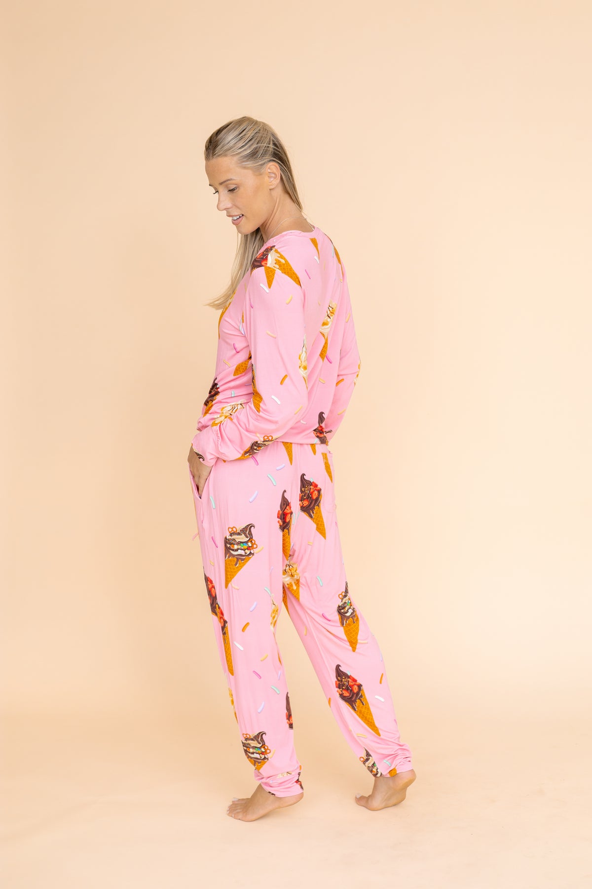 "LA BELLE MOLLE" Unisex Pajama Joggers