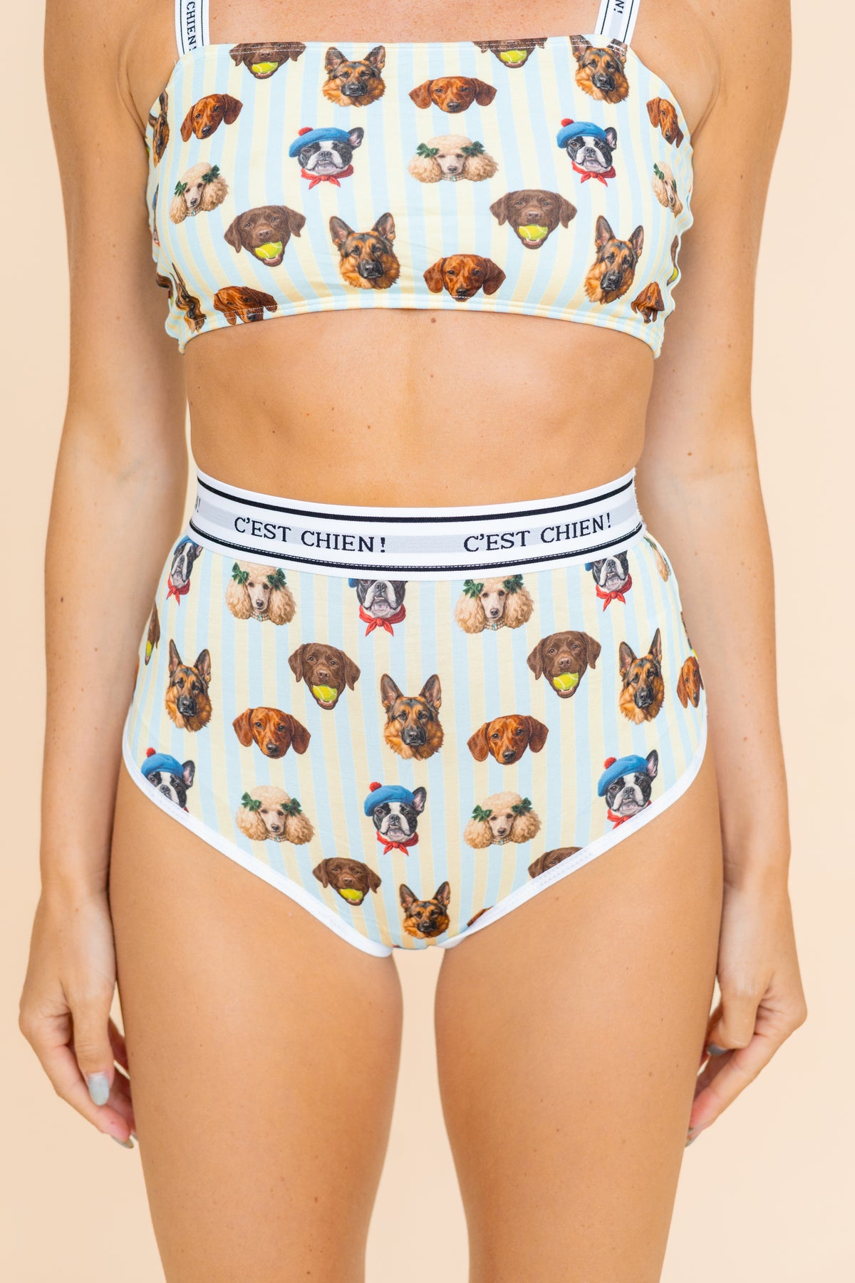 High-waisted Thong "C'EST CHIEN"