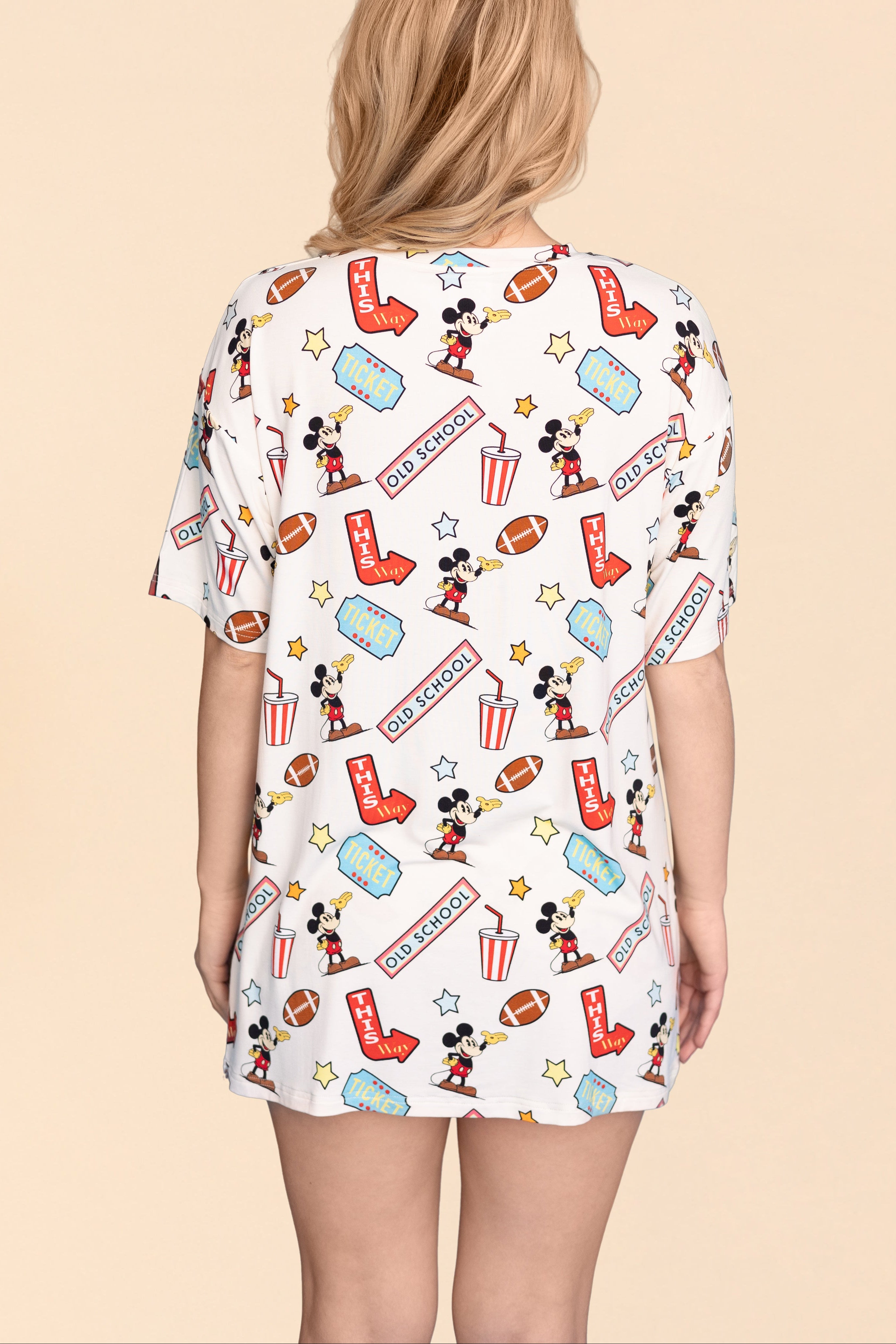 Unisex Long Tee "REMEMBER ME"